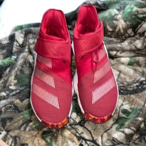red men’s size 10 adidas basketball shoes